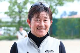 大阪杯 予想 - Trending in Japan