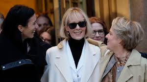 Scoop: Trump asks Supreme Court to overturn $83M judgment for E. Jean Carroll