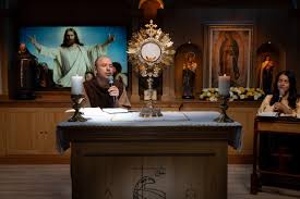 Por que rezar de madrugada? Frei Gilson explica o significado do rosário na Quaresma