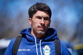 ¿Qué le pasó al Pata Castro y quién pica en punta para ser su reemplazante en el 11 del Lobo? | Infocielo