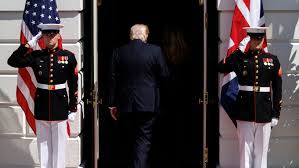 Trump usa la sentencia del Supremo que cercena los derechos de las minorías para mejorar sus perspectivas electorales