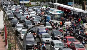 Hasil gambar untuk kemacetan di jalan asia afrika bandung