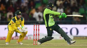 Pakistan hold their nerve to take series in low-scoring scrap