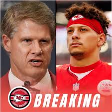 Chiefs sign quarterback for life