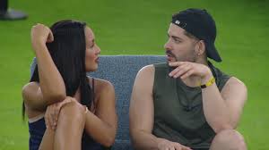 Maxiane diz que sister está sozinha no BBB 26 por ser 'uma cobra'