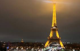 Paris: Hommage à Gaza divise! Tour Eiffel éteinte? - Imagen ilustrativa del artículo