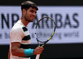 Carlos Alcaraz vs. Sinner: Emoción en la Final de Roland Garros - Imagen principal del artículo