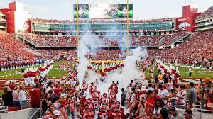 Arkansas Razorbacks take on North Alabama Lions in first game of 2026 season
