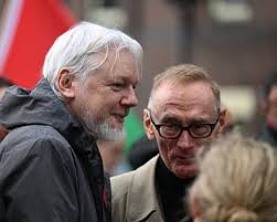 The Guardian - News update