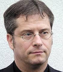 Dieter Böhler, Jesuitenpater und Theologieprofessor in Frankfrurt am Main, predigt am Wochenende in Dillendorf und Ewattingen. - 12652997