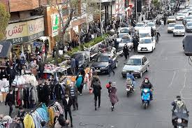 وجود ۳۰۰۰ دستفروش در متروی تهران/ ساماندهی دستفروشان تهران در ۳ فاز