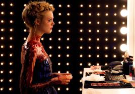 R�sultat de recherche d'images pour "the neon demon"