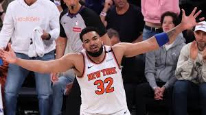 Knicks Face Early-Season Challenges with Towns' Role and Player Injuries