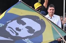 Moraes dá fôlego à oposição no ocaso de Bolsonaro