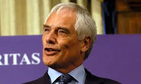 Pro-tanning repeat offender Robert Kilroy Silk Robert Kilroy Silk. Photograph: Nils Jorgensen/Rex Features - Pro-tanning-repeat-offend-001