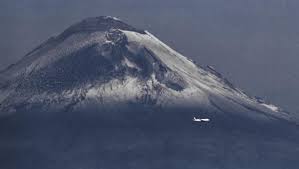 Volcán Popocatépetl HOY: Registra 11 exhalaciones, un sismo y caída de ceniza en cuatro estados | EN VIVO