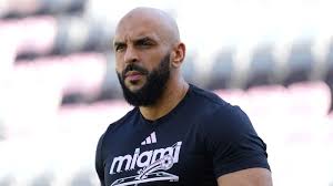 Guardaespaldas de Messi Impresiona con Habilidades en Reto Viral