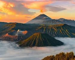 Gambar keindahan pegunungan di Indonesia