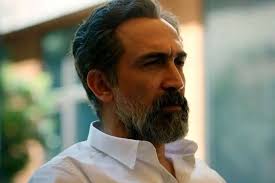 زمان دقیق پخش و بازپخش «مسابقه ۱۰۰» با اجرای هادی حجازی‌فر