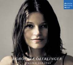 Just five years ago, there wasn&#39;t even a single album by Dorothee Oberlinger available in record stores. Now, this one included, there are nine. - cd-feature-dorothee-oberlinger-italian-sonatas-2007-10-09.7476941108