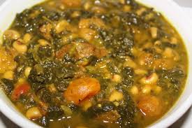 نتیجه تصویری برای خورش آلو اسفناج با مرغ