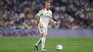 ¡Bomba en el Bernabéu! ¿Por qué Vinicius al banquillo? El once del Real Madrid - Imagen principal del artículo