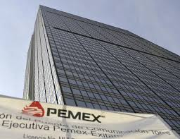 Petróleos Mexicanos confirma un nuevo incendio en la Refinería Olmeca, en el sur del país