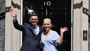 Andy Burnham pledges ‘circuit-breaker’ premiership