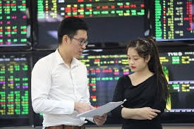 Áp dụng IFRS trong doanh nghiệp niêm yết: Bước tiến nâng hạng thị trường chứng khoán Việt Nam