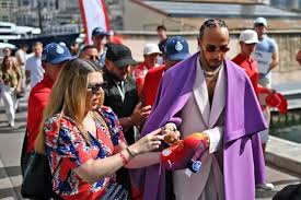 Lewis Hamilton turns heads with daring outfit head of F1 Monaco Grand Prix