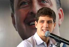 Em clima tenso, Câmara de Recife rejeita pedido de impeachment de João Campos