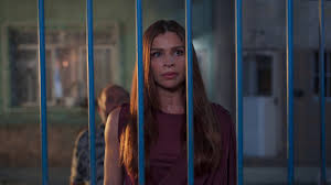 Três Graças: Arminda descobre que vai ser avó da filha de Joélly