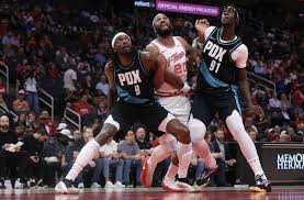 Amen Thompson lidera a virada dos Rockets contra os Blazers.