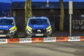 Überfall auf Tankstelle in Hamburg: Täter bedroht Mitarbeiter