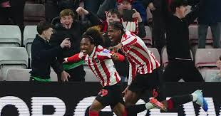 Three-goal burst helps Sunderland book place in Carabao Cup quarter-finals