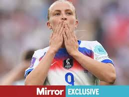 The Mirror - News update