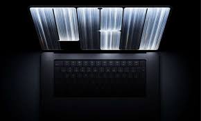 Lanza Apple su primera Mac con pantalla táctil
