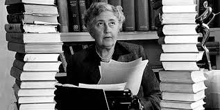 Casa dos Livros celebra 50 anos da morte de Agatha Christie