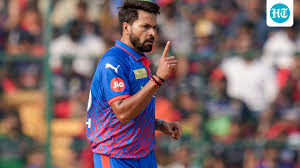 Mukesh Kumar stands tall at Delhi Capitals; sometimes, it appears he bowls wides deliberately in a crazy tactic | Cricket