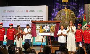 Devela Lotenal billete por los 50 millones de usuarios de la CFE