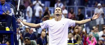 US Open 2026: Zverev entgeht gegen Sonego hauchzart dem Erstrunden-K.o. — sportschau.de