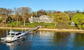 Sean Hannity sells Long Island estate for $12.7M all-cash