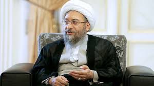 آملی لاریجانی: عده‌ای می‌گویند فساد همه‌جا را گرفته و کشور در آستانه فروپاشی است اما...