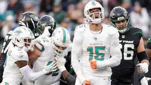 Jaelan Phillips in Eagles uniform