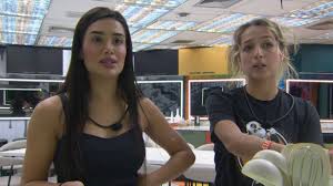 Samira conta para Jordana conversa que teve com Marciele e garante: 'Eu não voto em vocês'