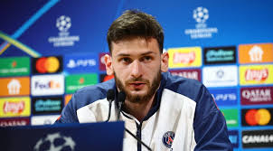 Khvicha Kvaratskhelia Credits Luis Enrique for Growth at PSG