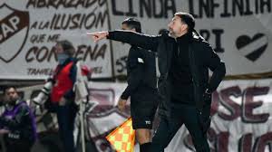 ¡Crisis en Platense! Kily González se va: ¿Qué pasó con el campeón? - Imagen principal del artículo