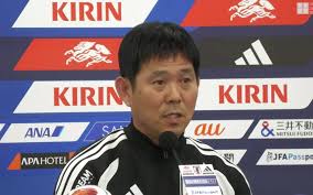 Moriyasu da pistas del once contra Islandia y habla de Endo, Yoshida, Nakamura y Kubo