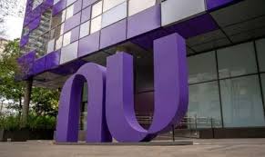 Nubank fora do ar? Internautas reclamam de instabilidade nesta sexta-feira
