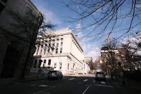 Democrats Appeal for New Redistricting in Virginia
